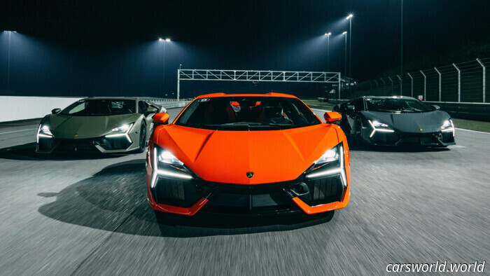 El Auto Más Poderoso De Lamborghini Está Llegando Y Usted No Está Invitado | Carscoops